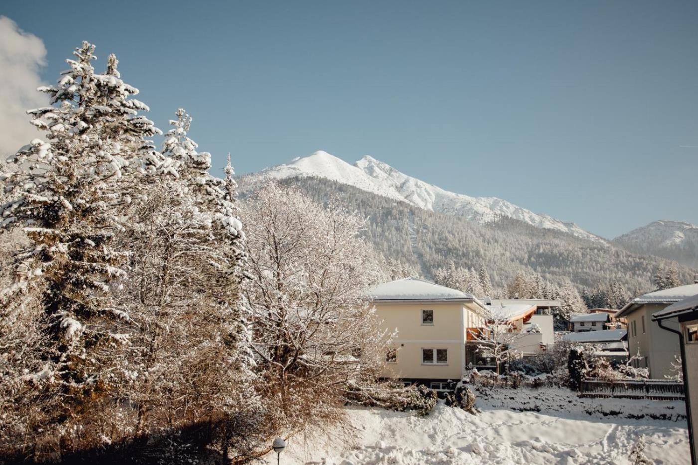 Alpenstadel Mit Hallenbad Und Sauna By Monicare Seefeld in Tirol Exterior foto